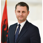 Ervin Mete (Drejtor Ekzekutiv at Autoriteti i Mbikëqyrjes Financiare)